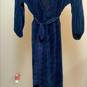 Boohoo Plus dark Navy Blue dress, size 24, New without Tags